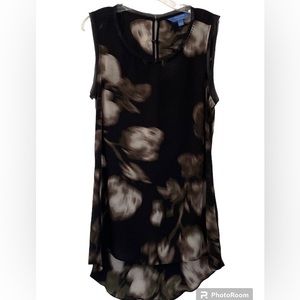 Simply Vera Vera Wang Black With Blurry Floral Print Tank Top Size Large